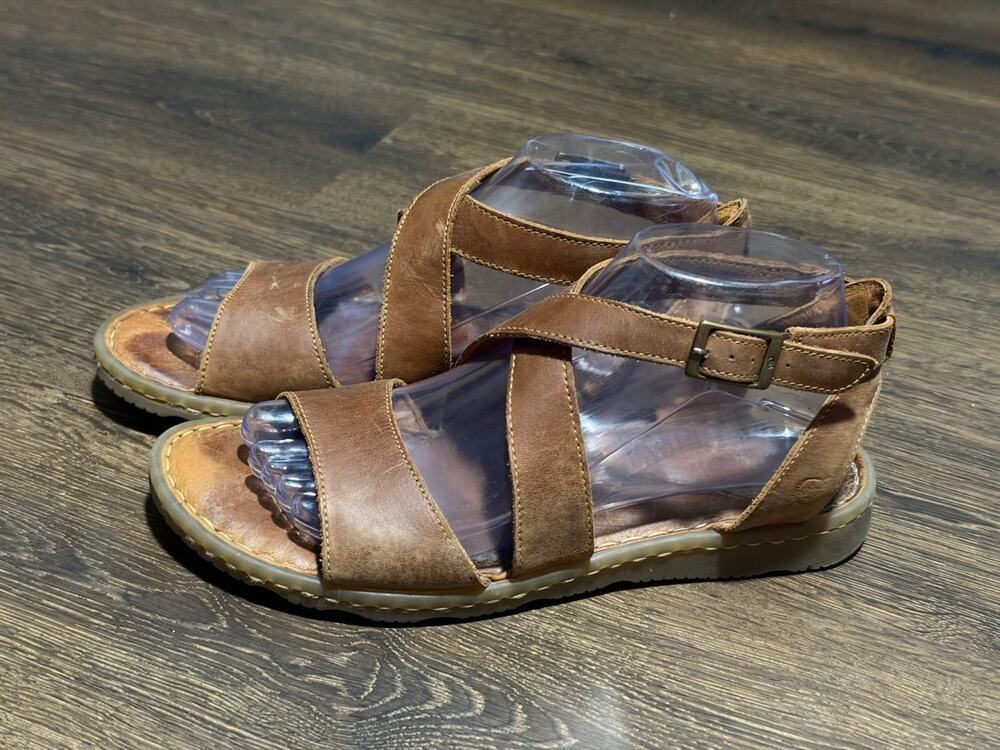 Born Maiten strappy gladiator flat sandals US 8 Brown Womens leather